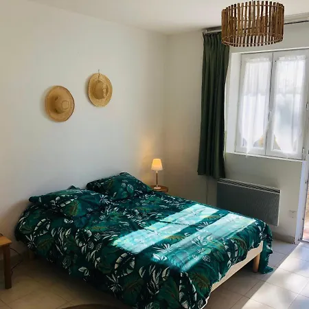 La Petite Noix Apartment *