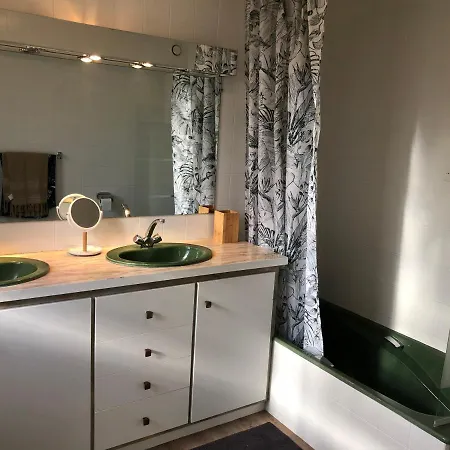 La Petite Noix Apartment